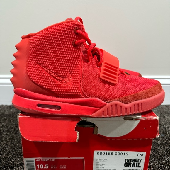Nike Air Yeezy 2 SP Kanye West Red October Sneakers 2014 - Picture 5 of 15